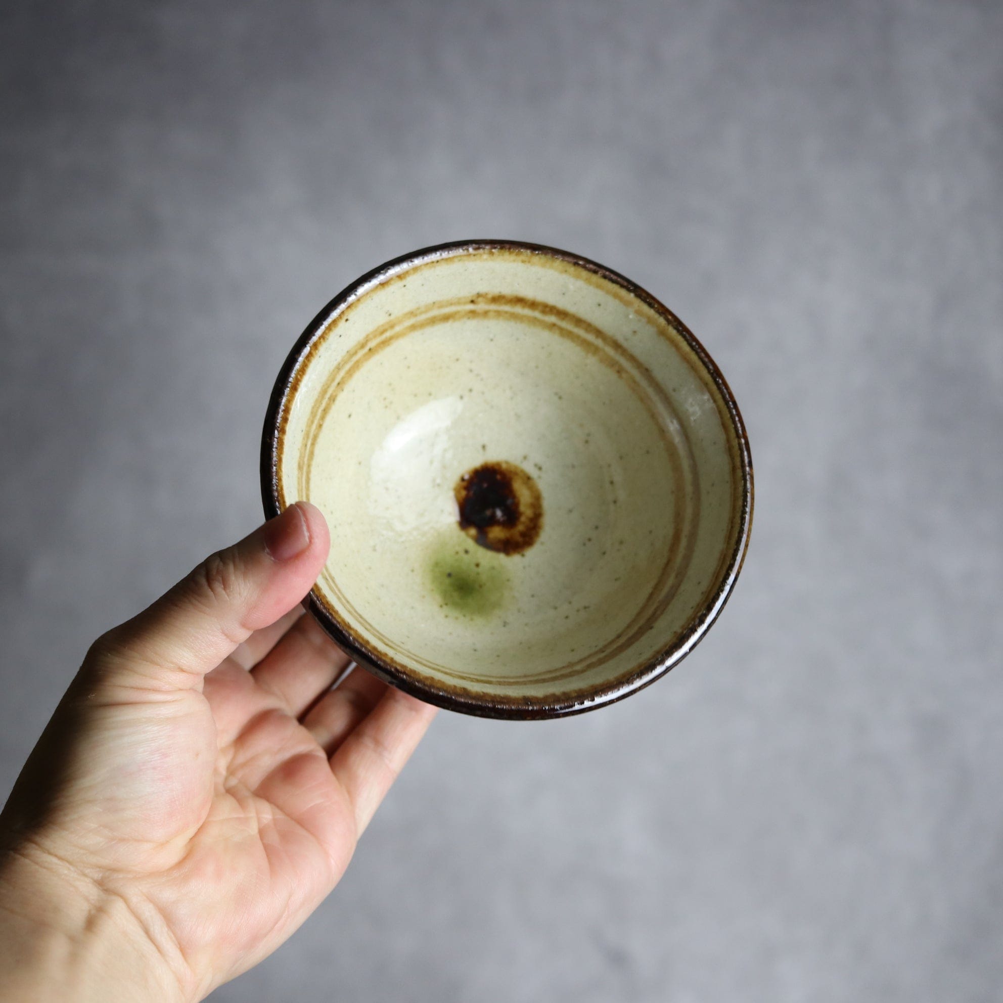 4寸マカイ 緑 茶 ドット やちむん 陶器 陶芸こまがた
