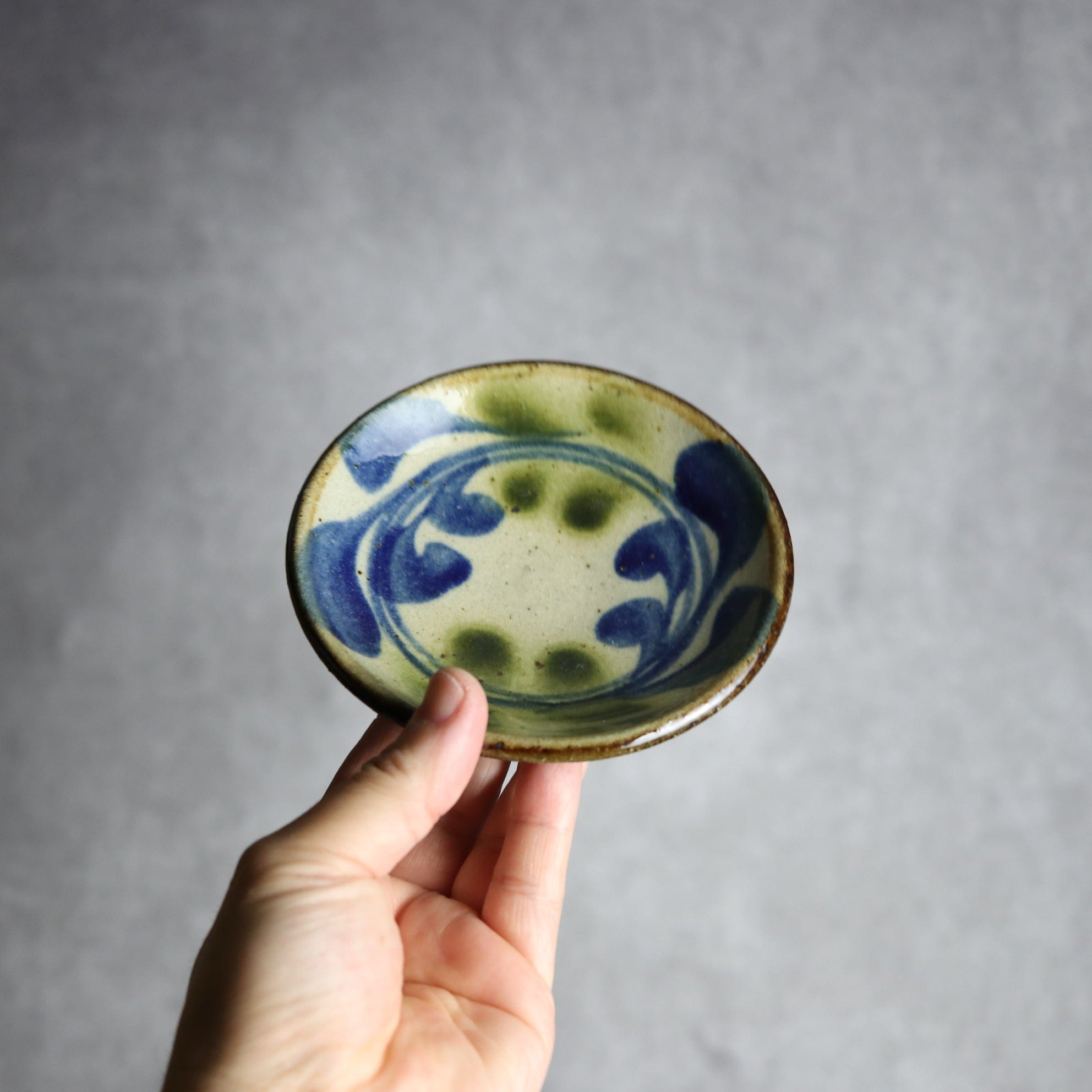4寸皿 青 緑 デイゴ やちむん 陶器 陶芸こまがた