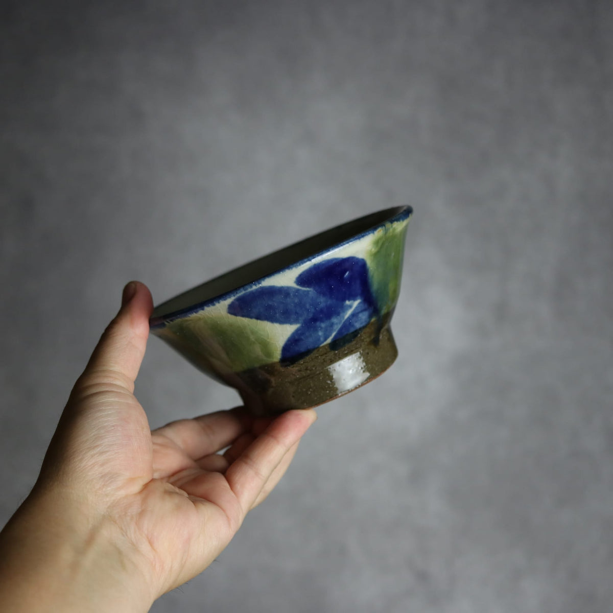 4.5寸マカイ1 呉須 緑釉 双葉 やちむん 陶器 漂窯