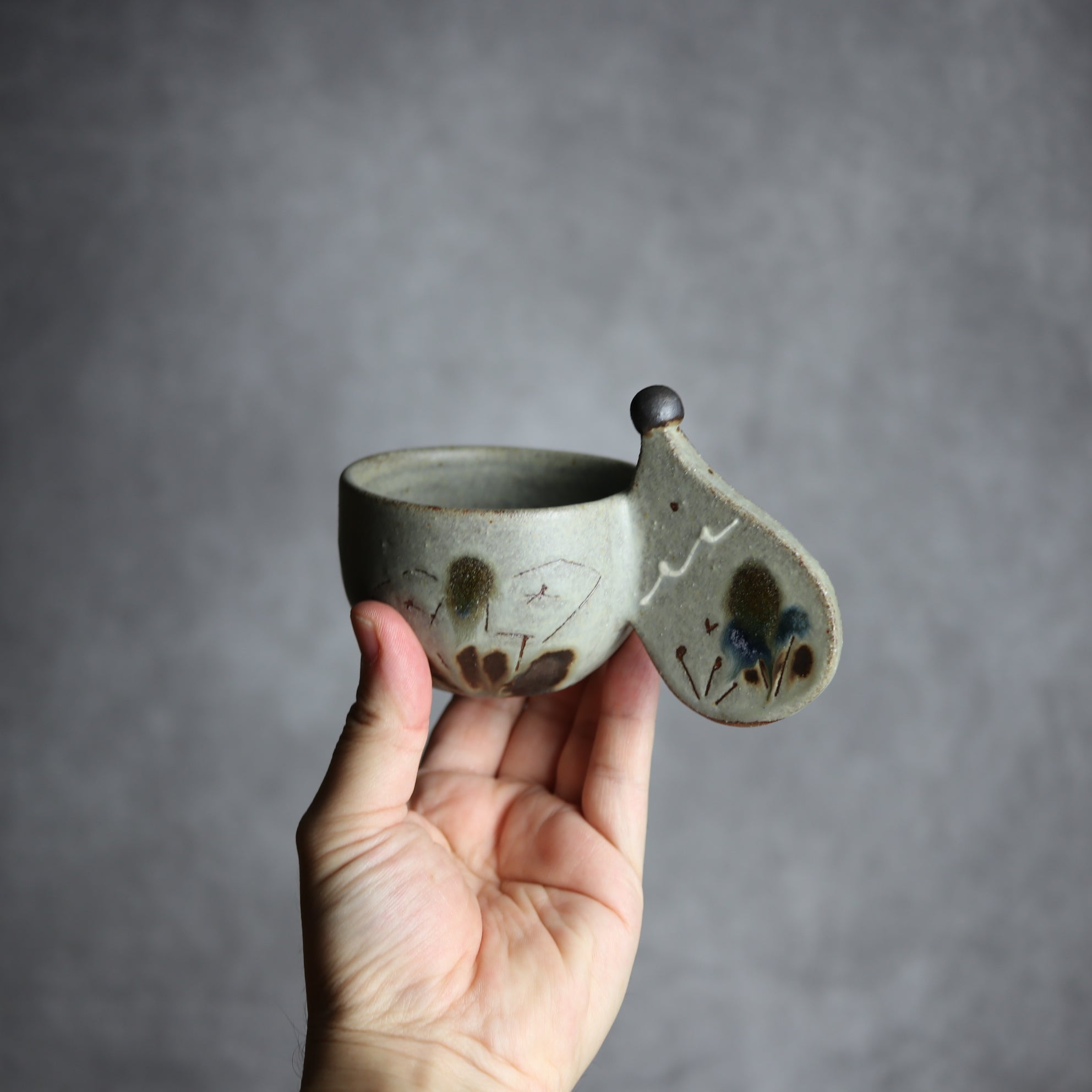 ハリネズミカップ4 やちむん 陶器 土の種