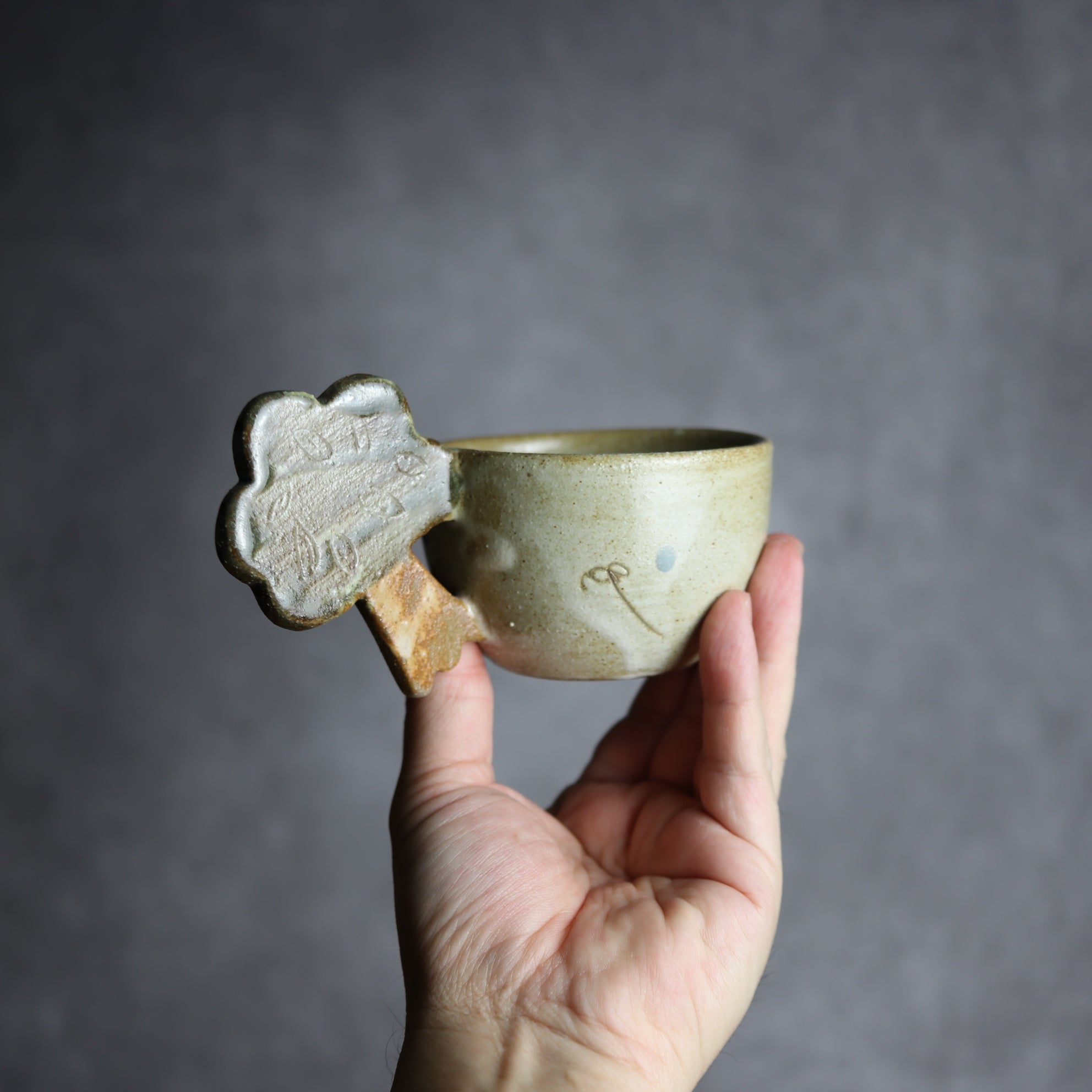 ガジュマルカップ4 やちむん 陶器 土の種