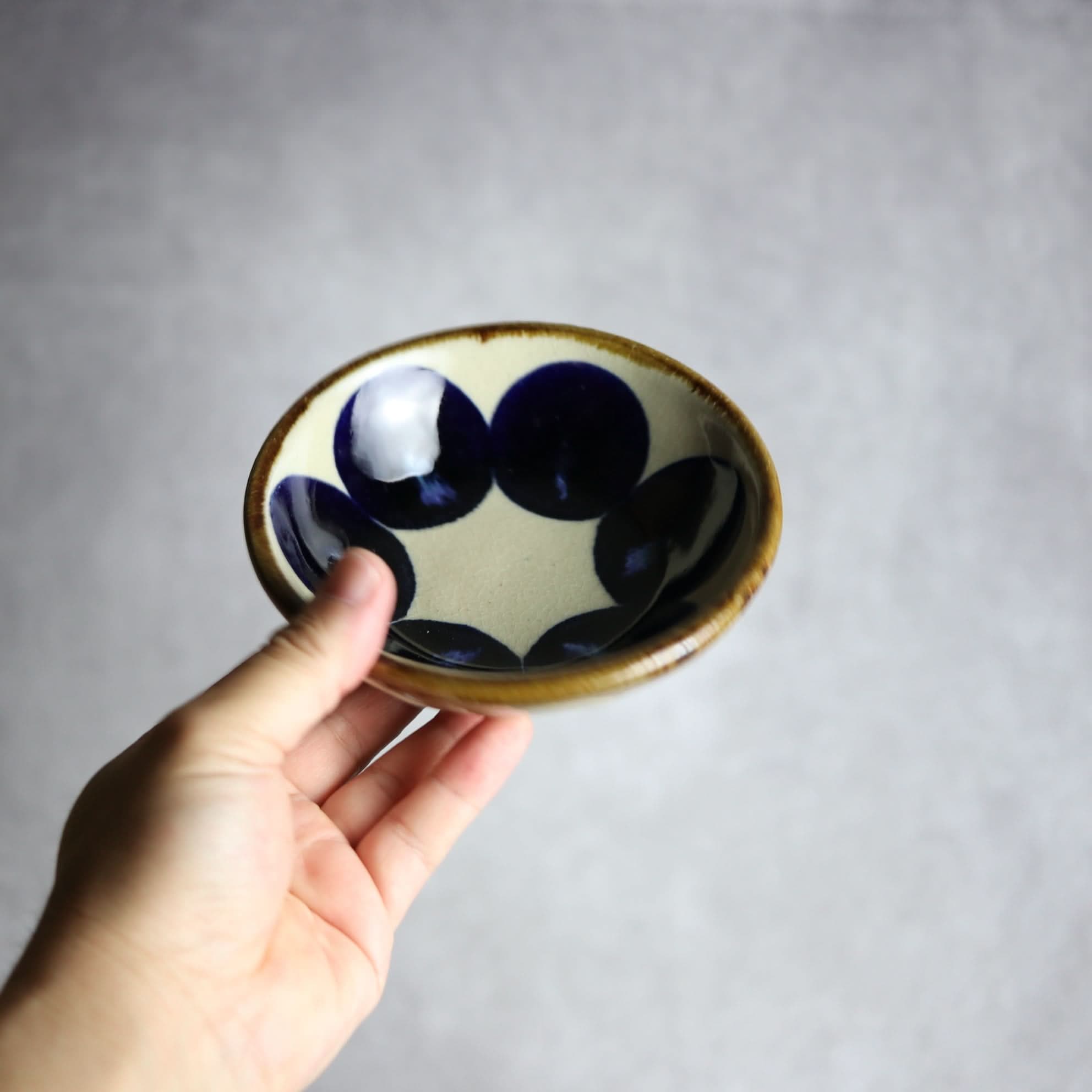 Alt Tag:*小鉢2 青丸紋 やちむん 陶器 エドメ陶房