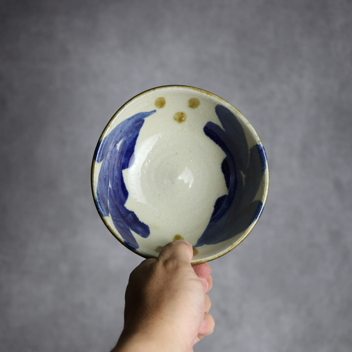 4.5寸鉢1 飴 呉須釉 実双葉やちむん 陶器 漂窯