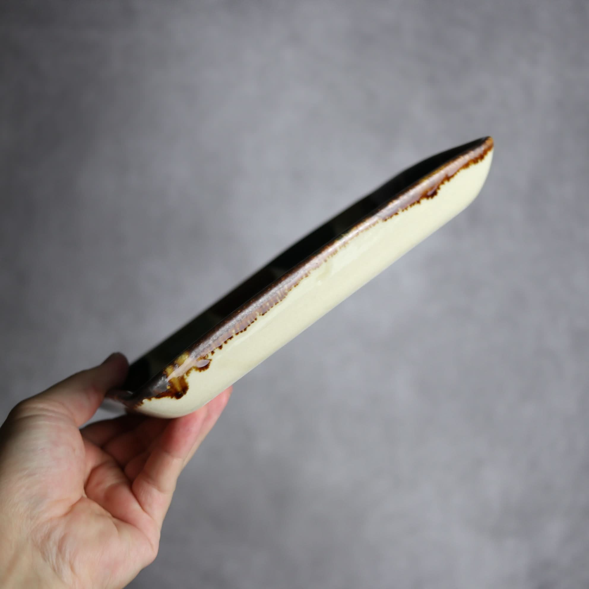 Alt Tag:*角皿2 三彩丸紋 やちむん 陶器 エドメ陶房