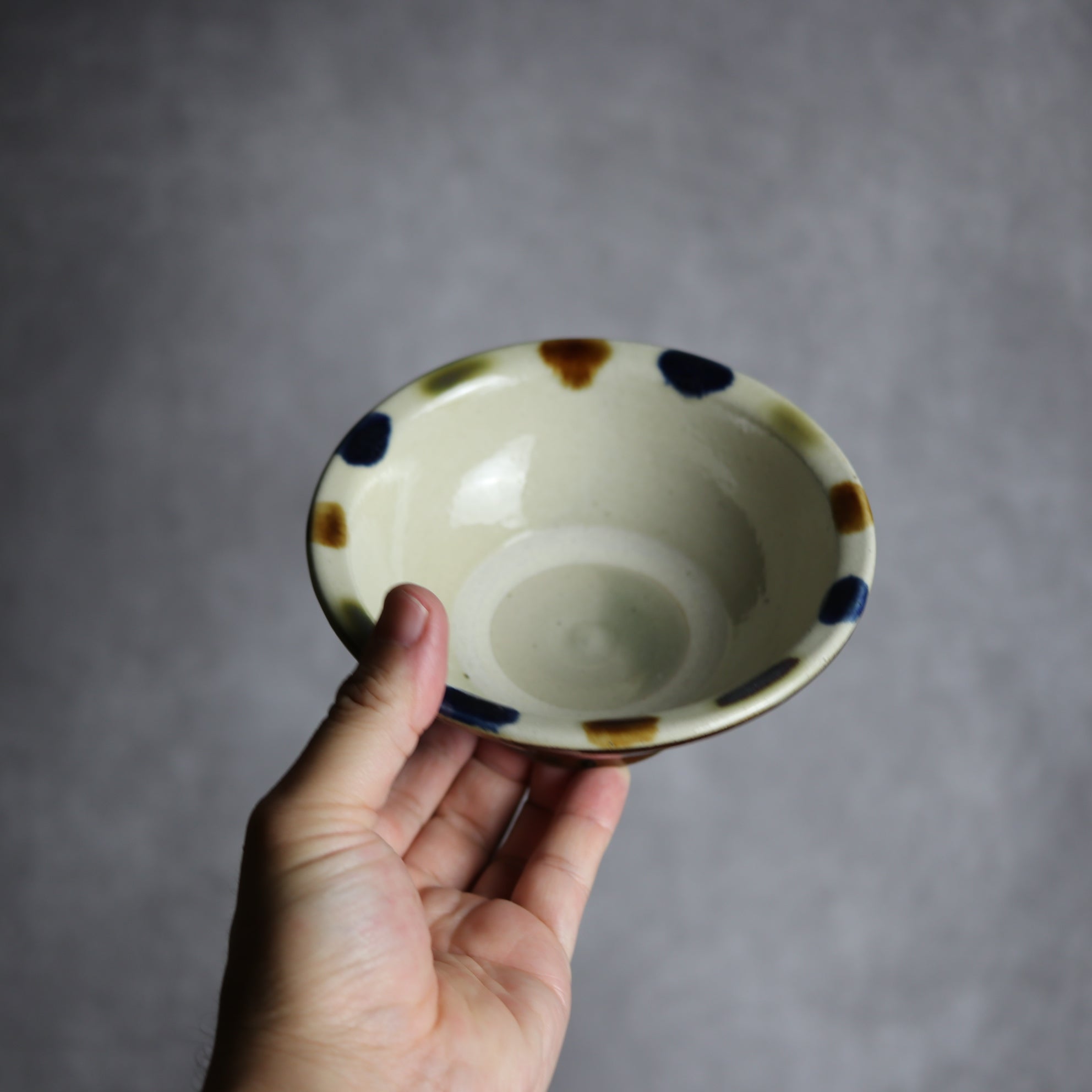 茂生窯 - 4寸ワンブー1 三彩 縁点打 やちむん 陶器 茂生窯 - mundasui