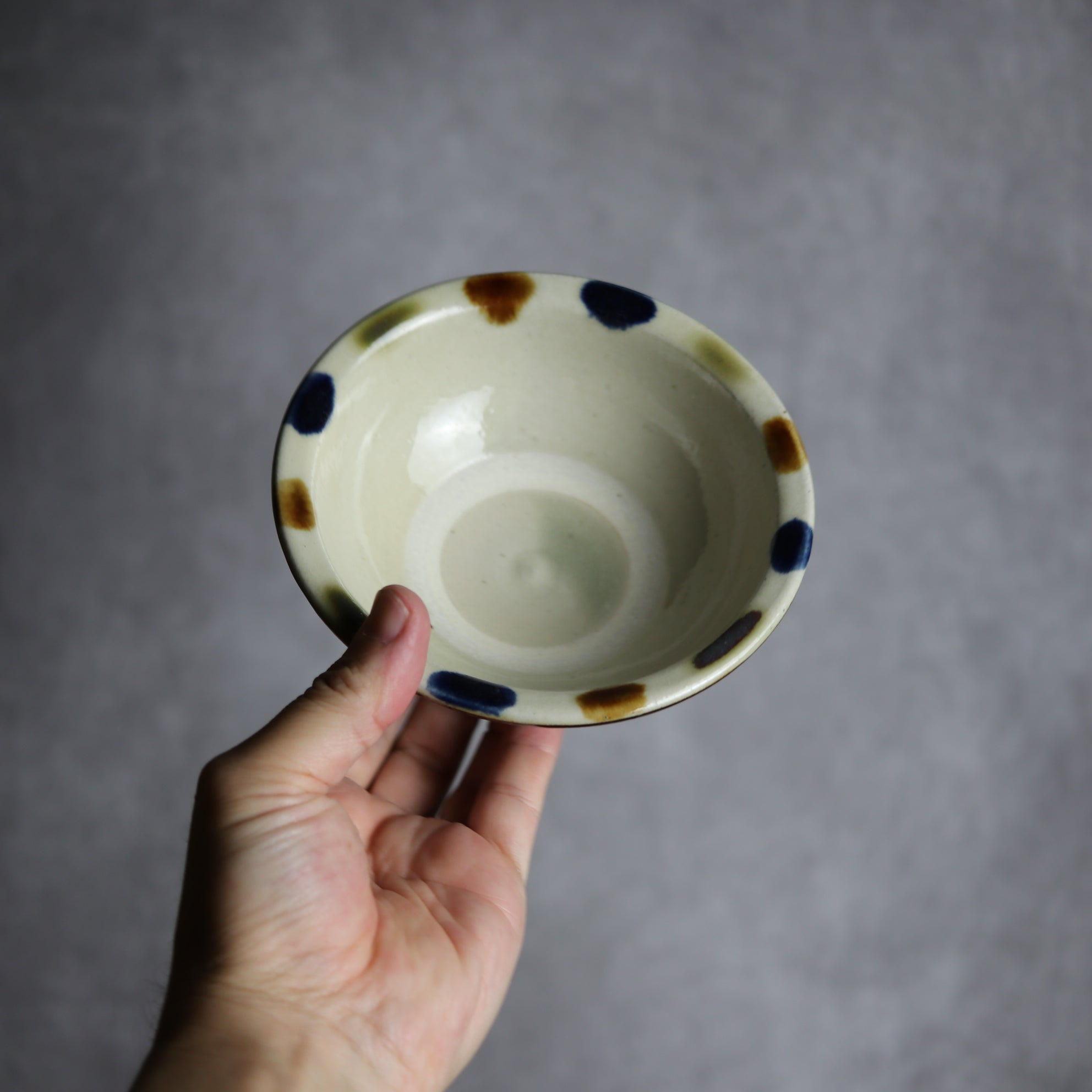 茂生窯 - 4寸ワンブー1 三彩 縁点打 やちむん 陶器 茂生窯 - mundasui