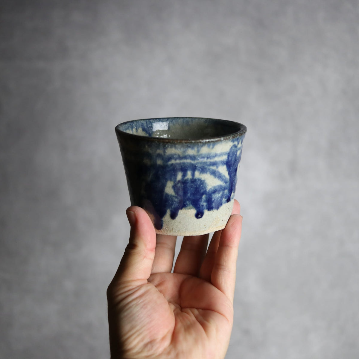 そば猪口1 呉須釉 唐草 やちむん 陶器 榮一工房