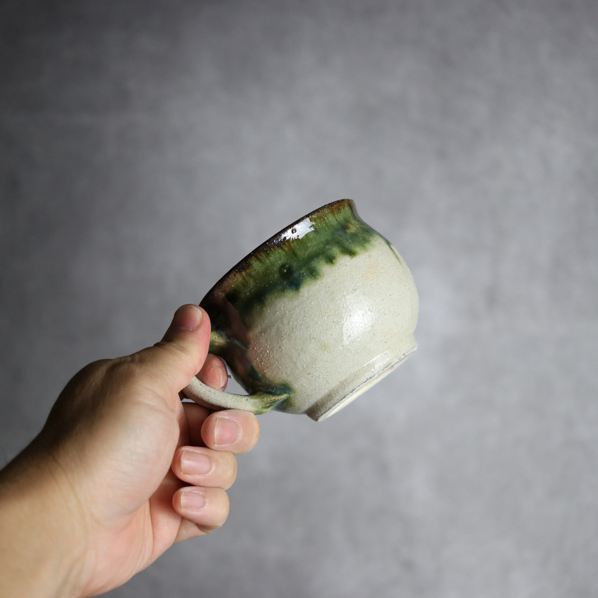 コーヒーカップ1 緑釉 やちむん 陶器 栄一工房