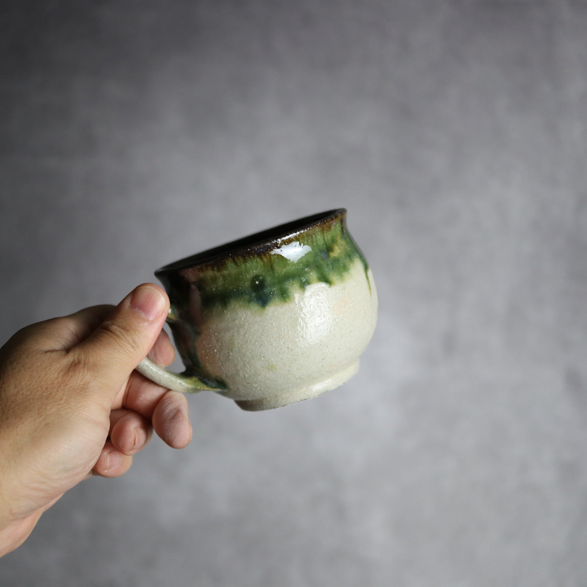 コーヒーカップ1 緑釉 やちむん 陶器 栄一工房