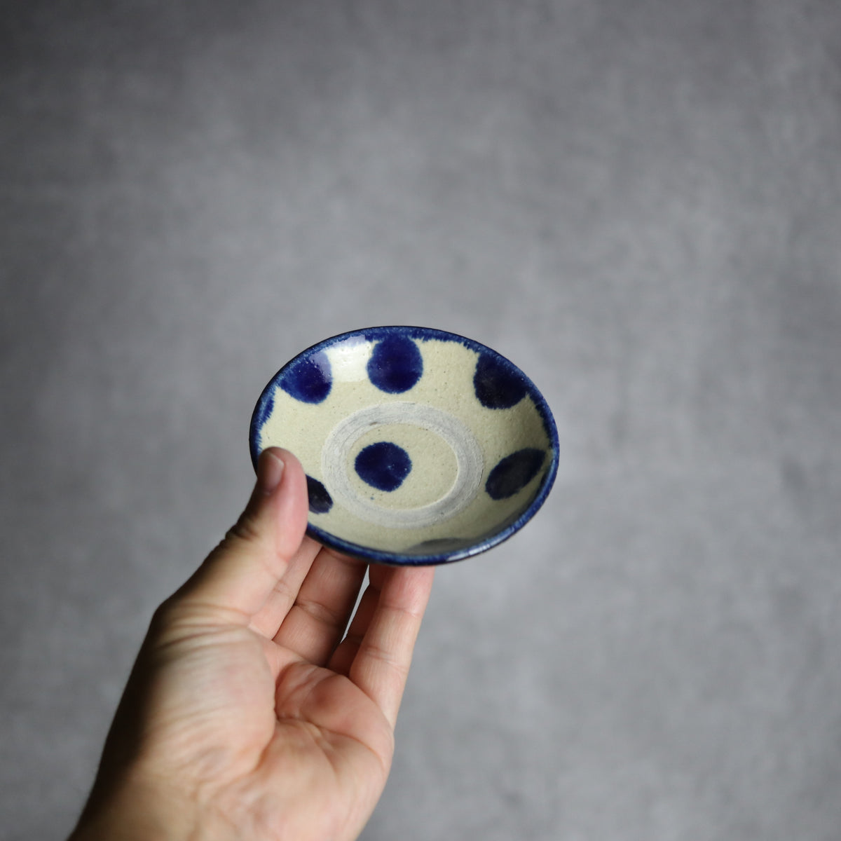 3寸皿1 呉須釉 点打 やちむん 陶器 北窯 松田共司工房