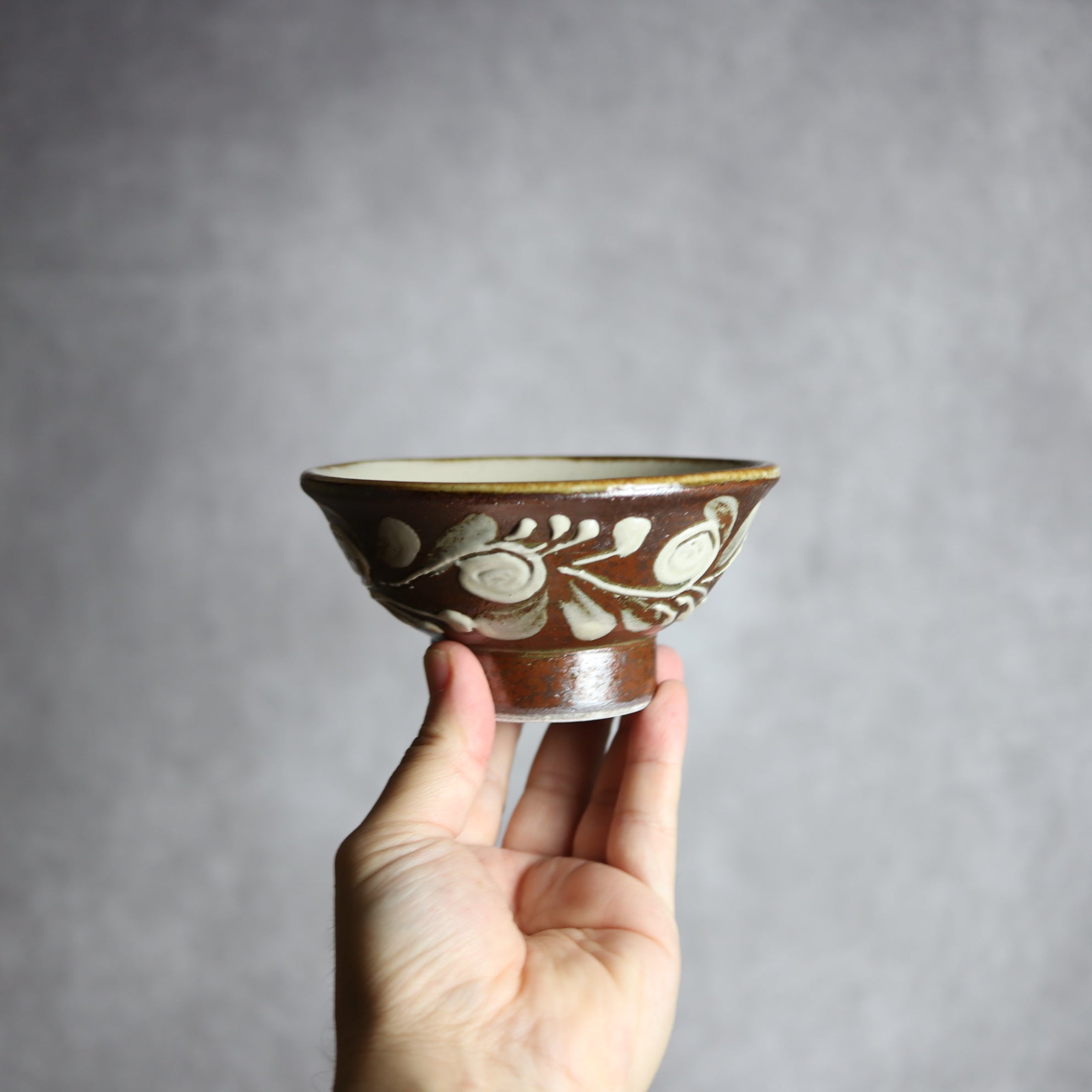 茂生窯 - 4寸マカイ2 イッチン 唐草 やちむん 陶器 茂生窯 - mundasui