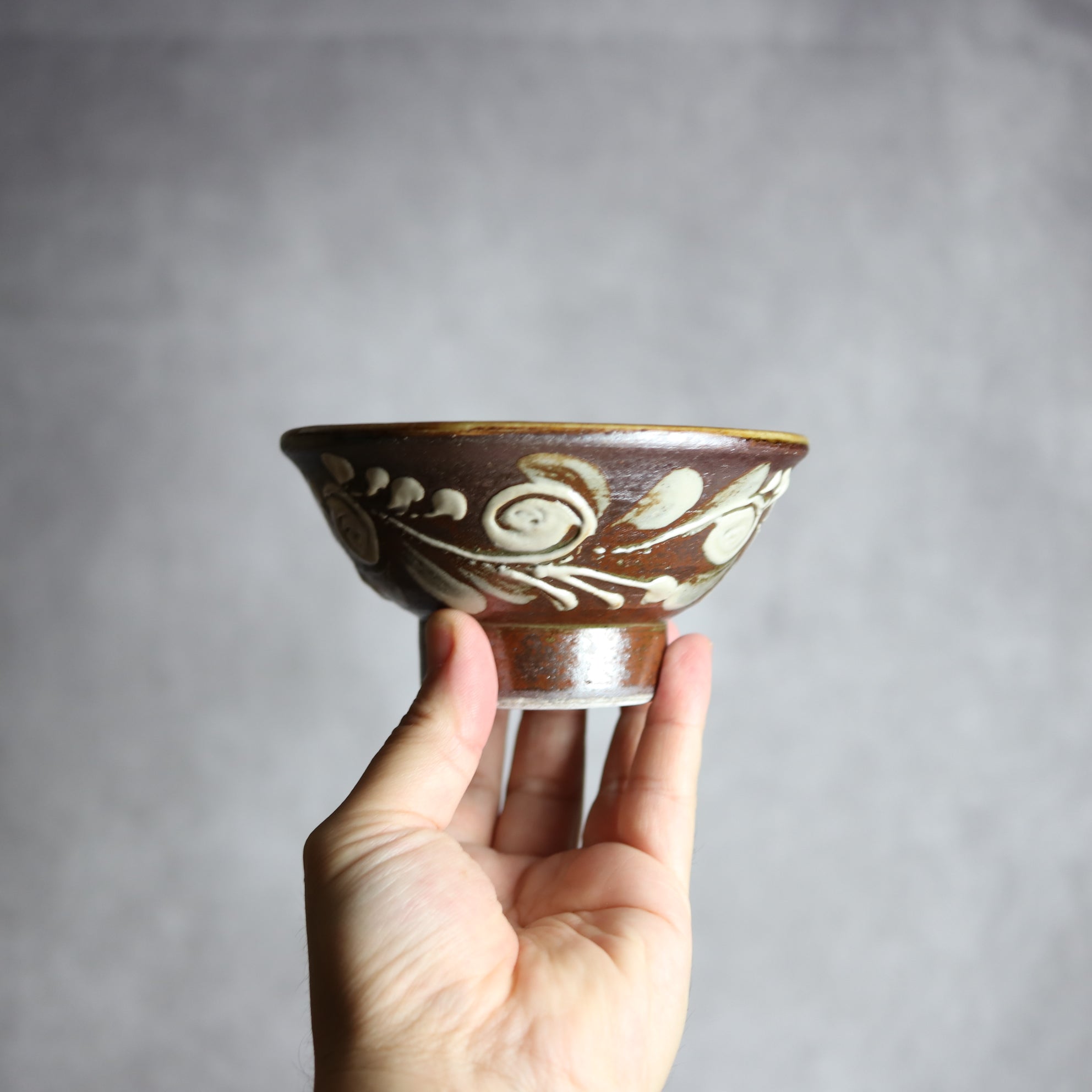 茂生窯 - 4寸マカイ2 イッチン 唐草 やちむん 陶器 茂生窯 - mundasui