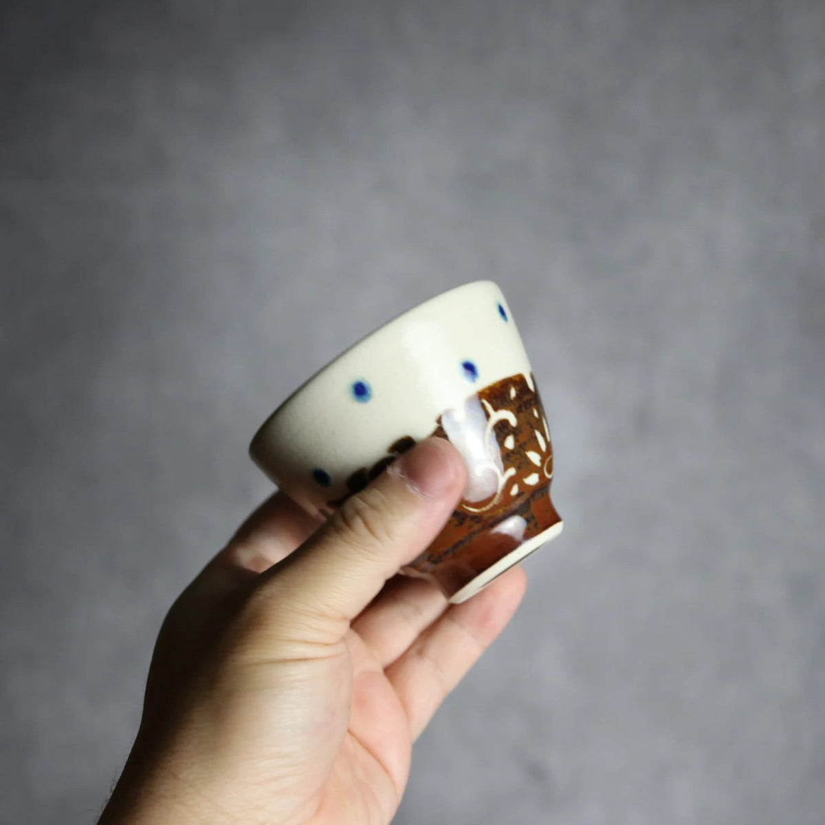 丸湯呑 飴釉 唐草 やちむん 陶器 高江洲陶磁器