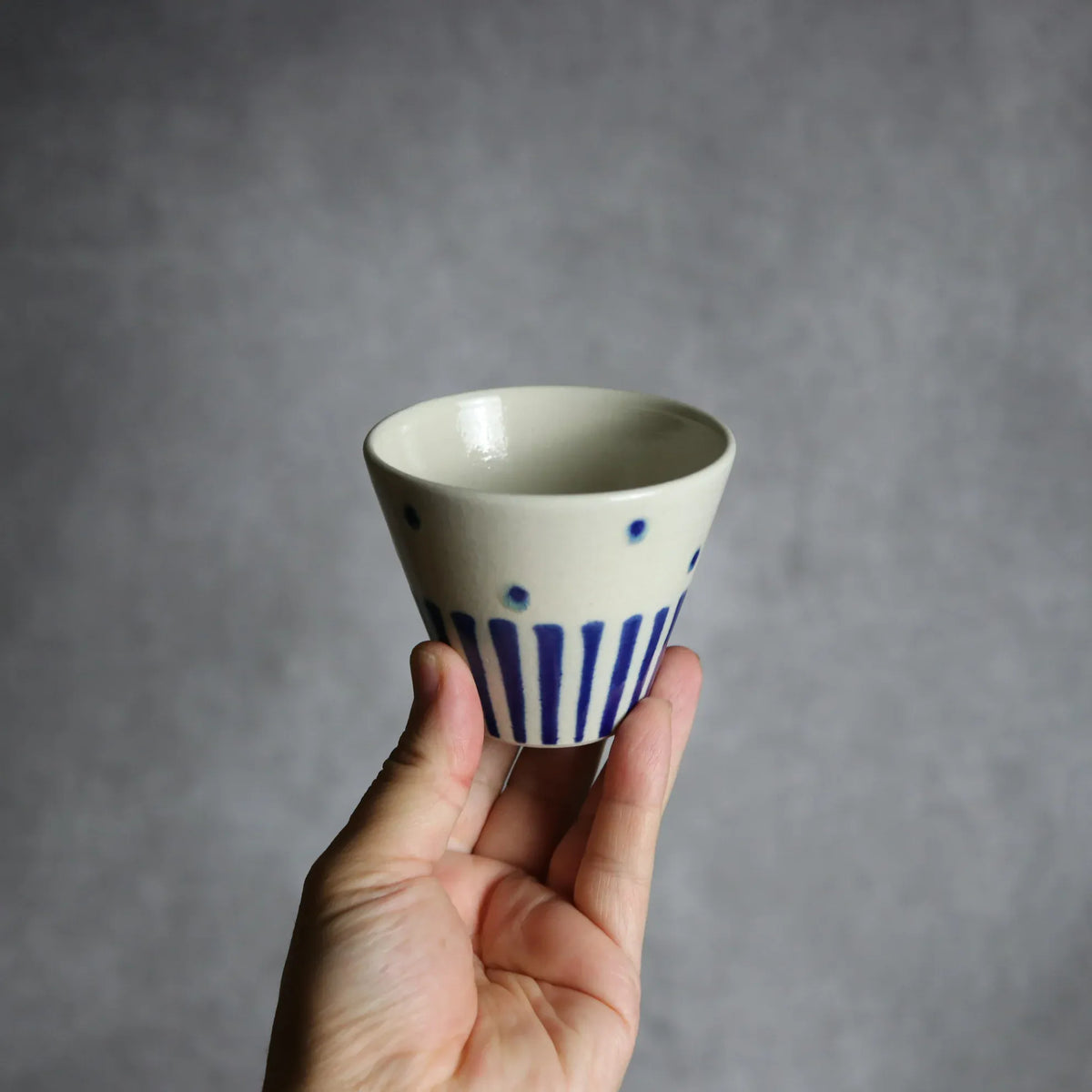 湯呑 呉須釉 ストライプ やちむん 陶器 高江洲陶磁器